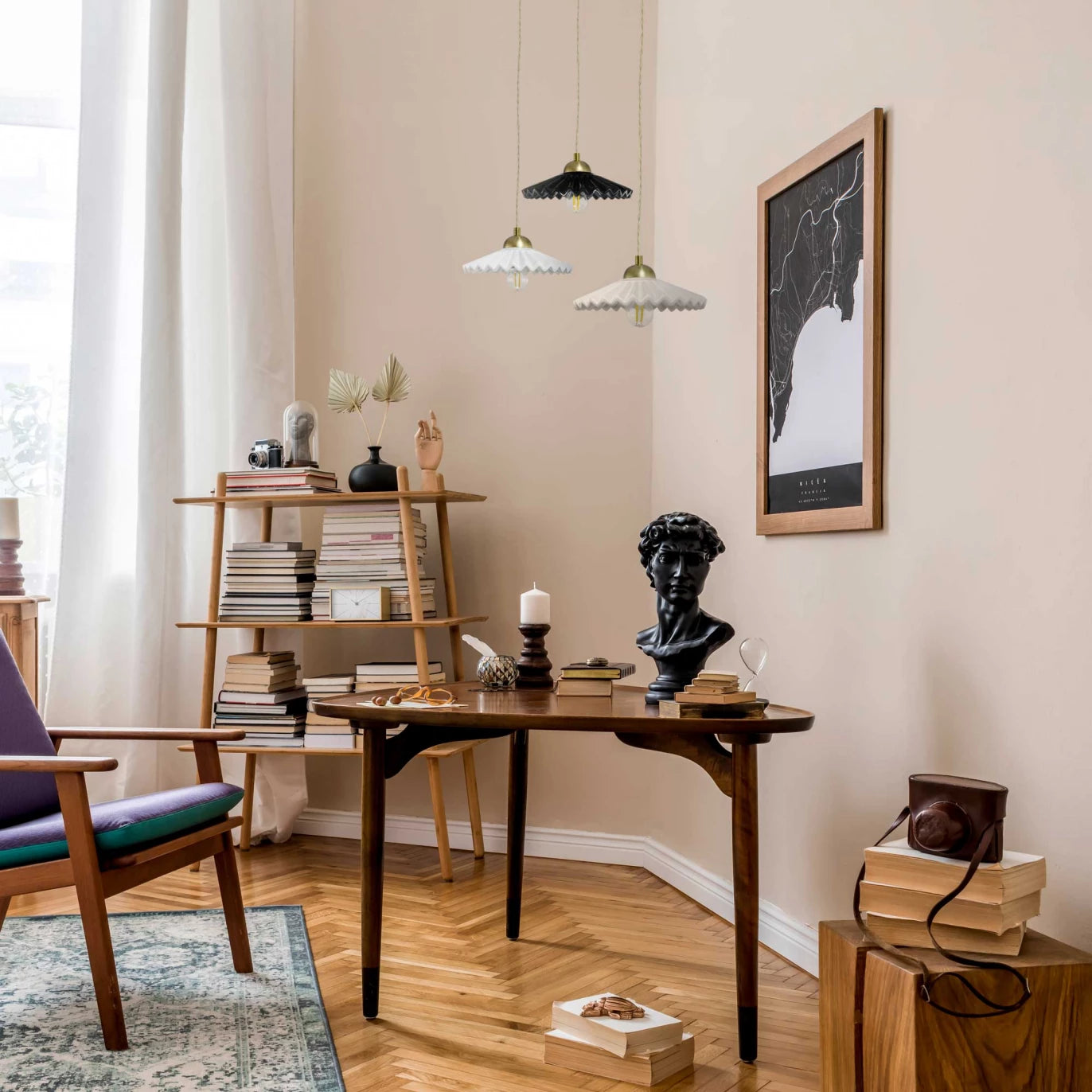 Hanglamp ‘Babouchka’ – Keramiek & Goudkleurig Metaal